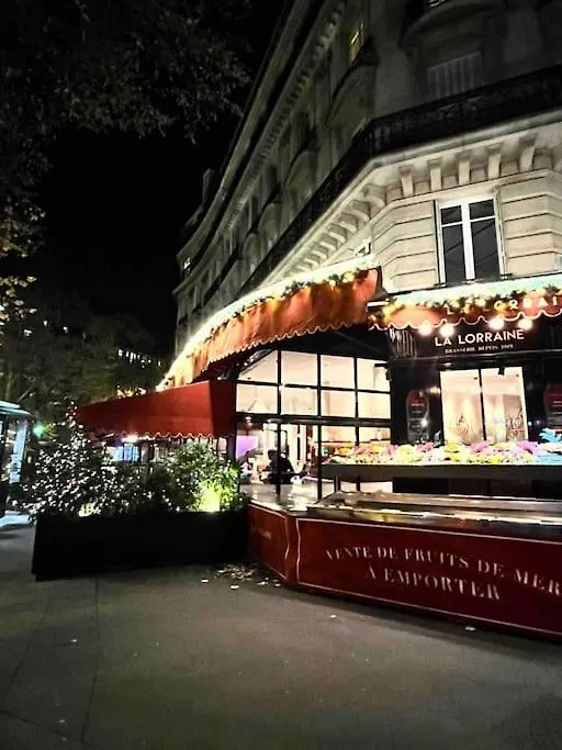 Beautiful & Central Apartment Near Champs-Elysees باريس