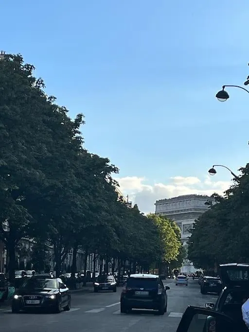 Beautiful & Central Apartment Near Champs-Elysees باريس